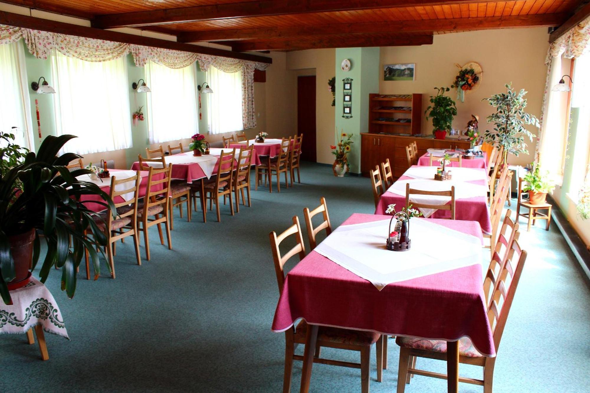 Pension & Ferienwohnung Sonnleiten Gnesau Εξωτερικό φωτογραφία